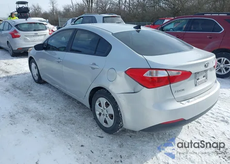 2016 Kia Forte Lx z USA, uszkodzony, nr VIN KNAFX4A60G5534089